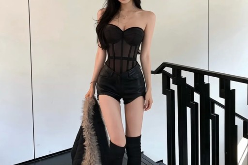 网红自导自演盲人被撞闹剧真相曝光后全网怒了